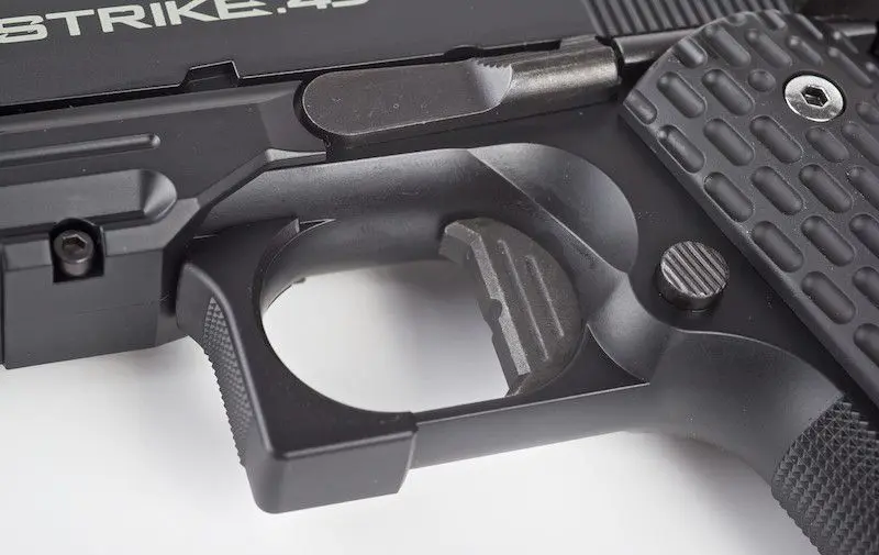 strike-warrior-tokyo-marui-gatillo.webp